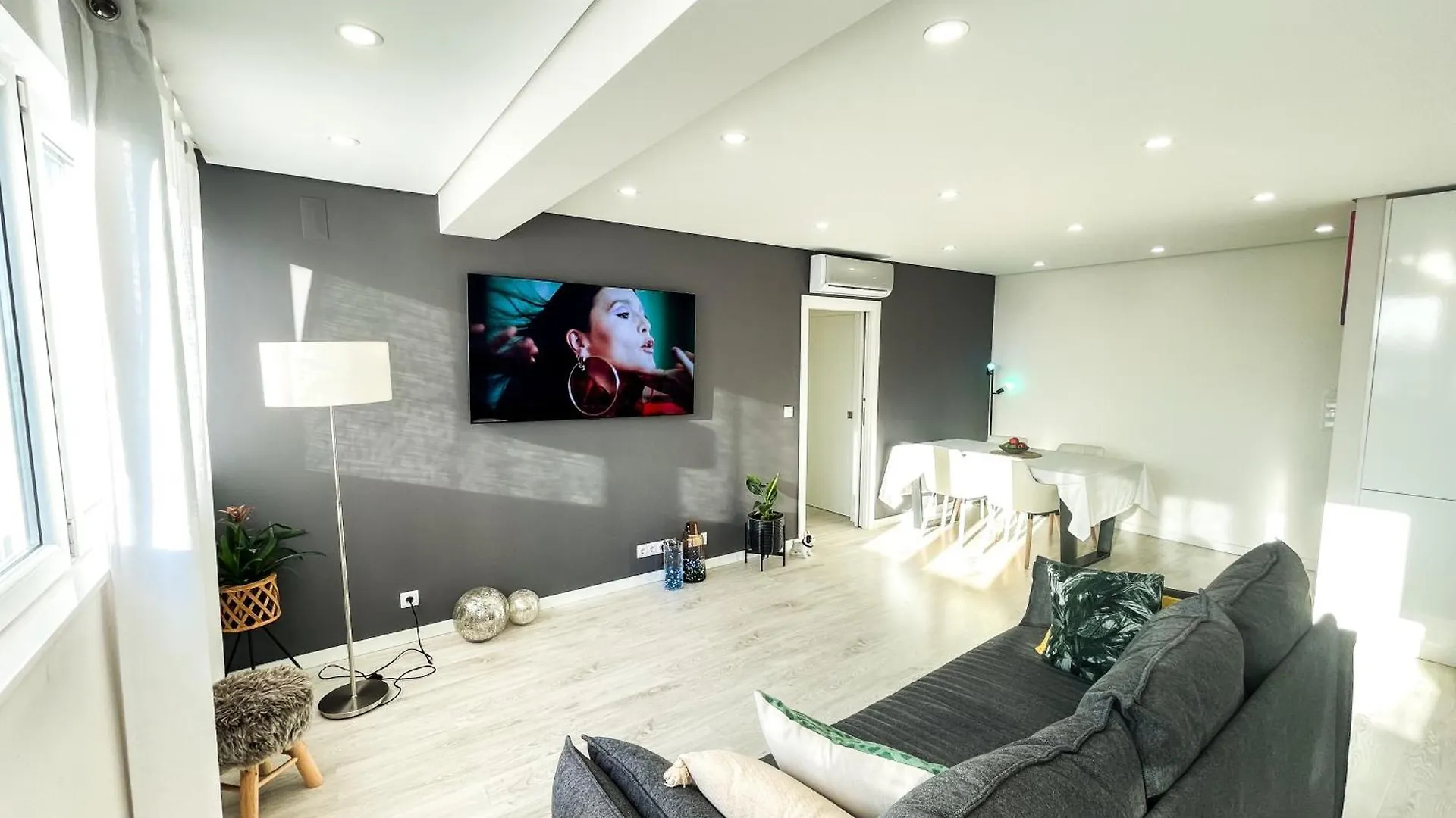 Airport Lisbon Guest House